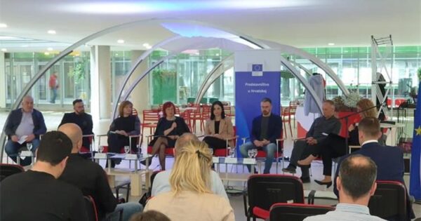 Ministrica Vučković sudjelovala na panelu Press klub Europa