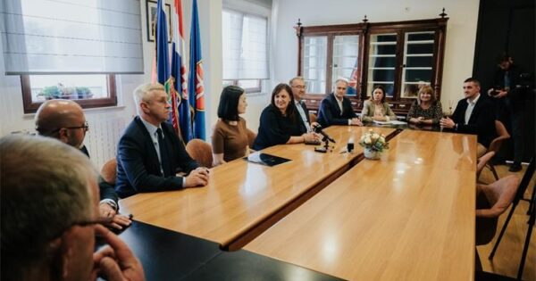 Komasacija više od 890 hektara poljoprivrednog zemljišta na području Grada Novske