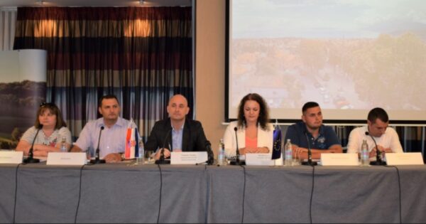 Potpisana 172 ugovora za financiranje poljoprivrednih projekata – „Uzmite nam novce“ poručio je ministar Tolušić