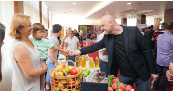 Ministar Tolušić u Garešnici održao radni ručak s poljoprivrednicima