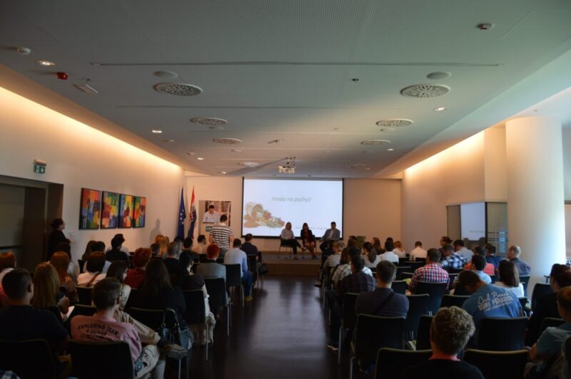 Konferencija-za-mlade
