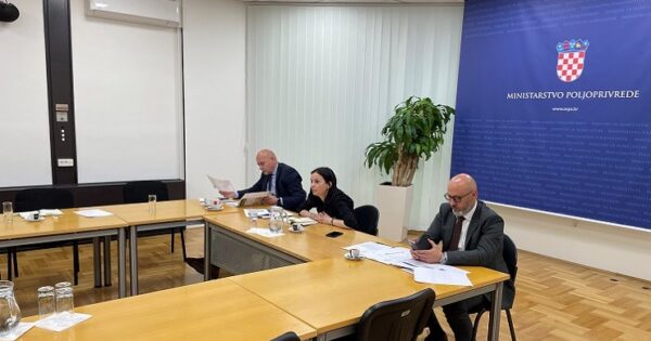 Održan sastanak s predstavnicima mljekarskog sektora – širok spektar potpora iz PRR